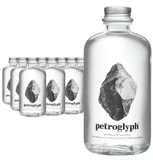 Минеральная вода Петроглиф (Petroglyph) негазированная, стекло 0.375 литра