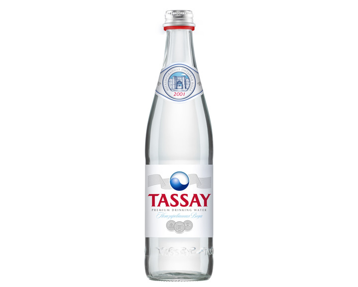 Природная питьевая вода Tassay негазированная, стекло 0.5 литра Природная питьевая вода Tassay негазированная, стекло 0.5 литра